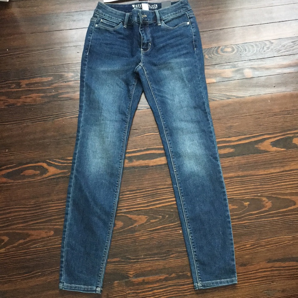 White House Black Market jeans new with tags!